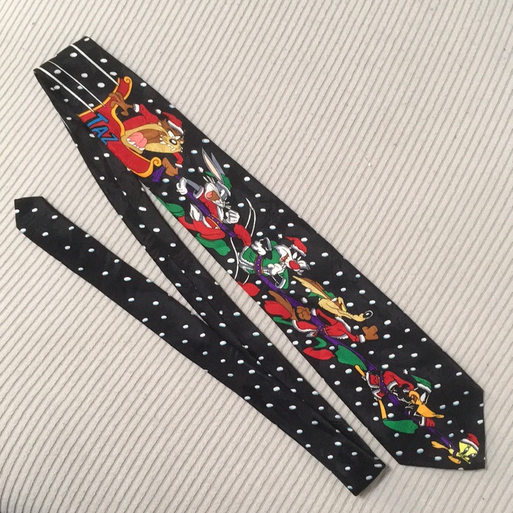 Looney Tunes Mania Christmas Character Tie (OS)